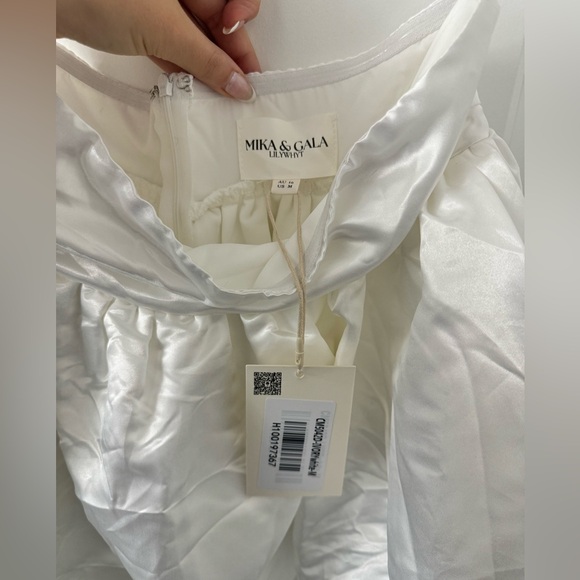 Showpo Athena Mini Dress Strapless - NWT!! - Picture 3 of 4